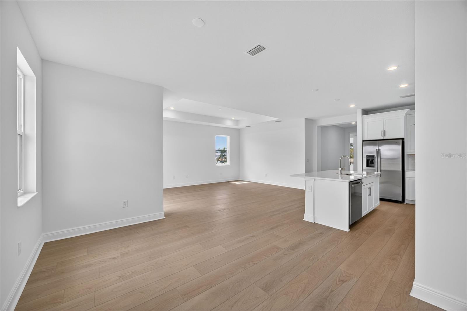 HAWKSTONE - Residential Lease