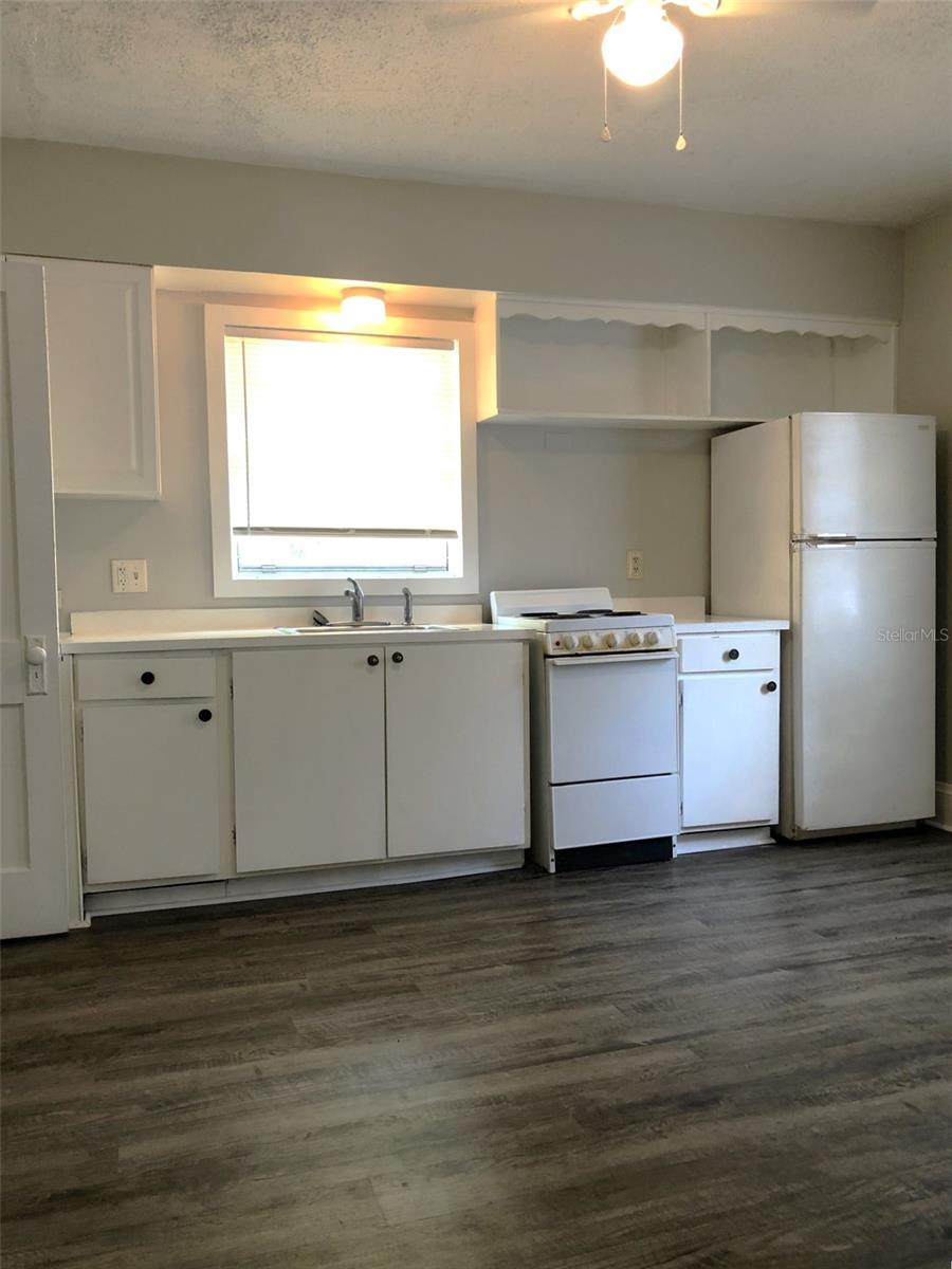 SANFORD TOWN OF - Residential Lease