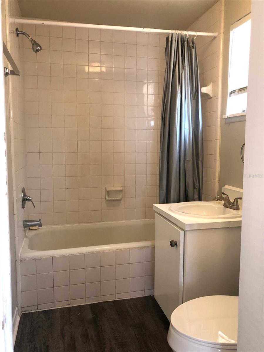 SANFORD TOWN OF - Residential Lease