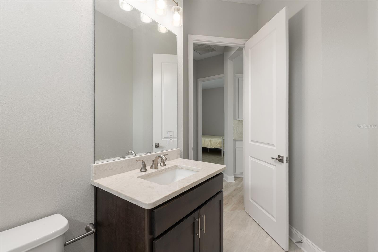 OAKMONT PH 4 PB 36 PG 83 - Residential