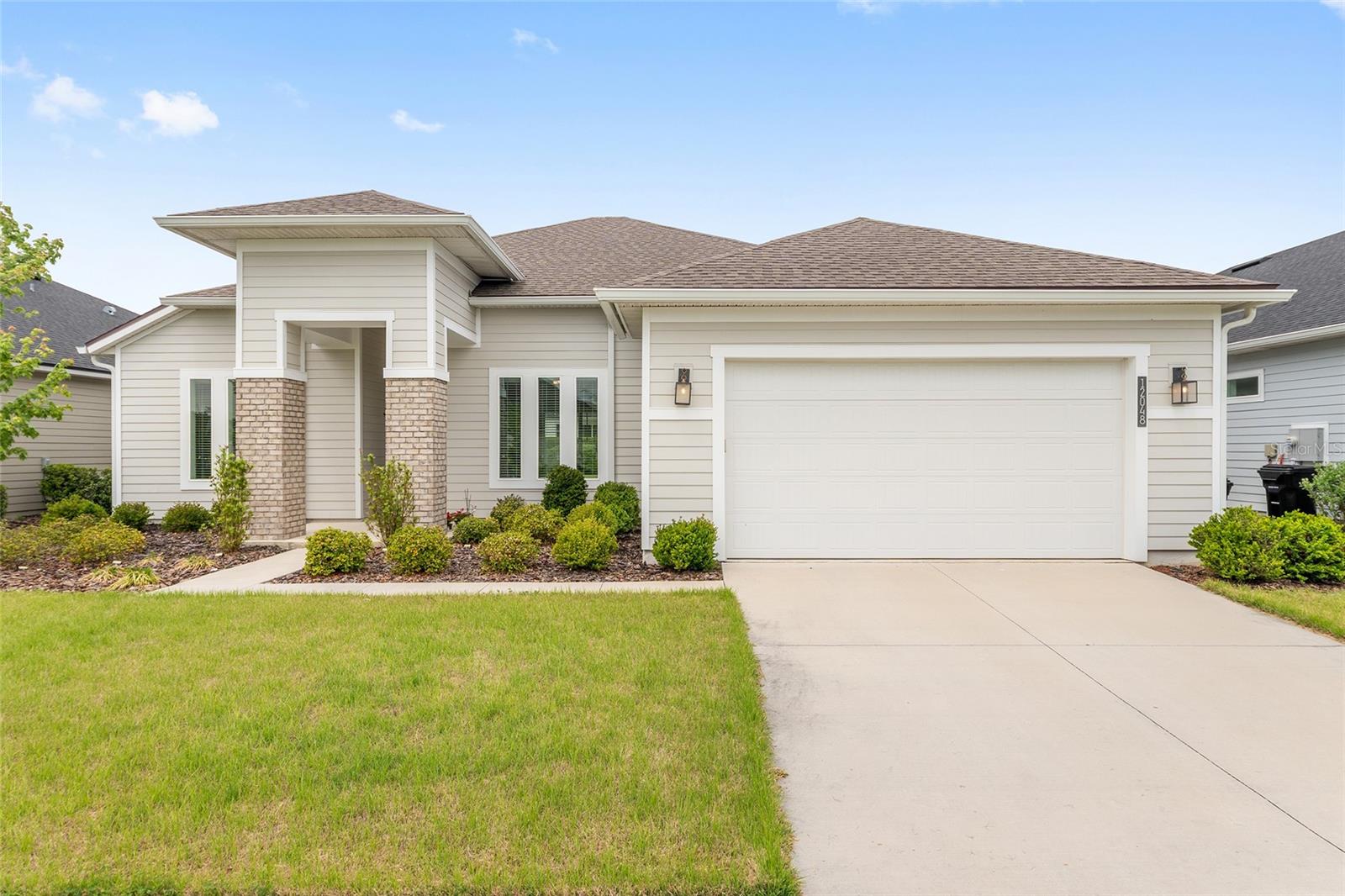 OAKMONT PH 4 PB 36 PG 83 - Residential