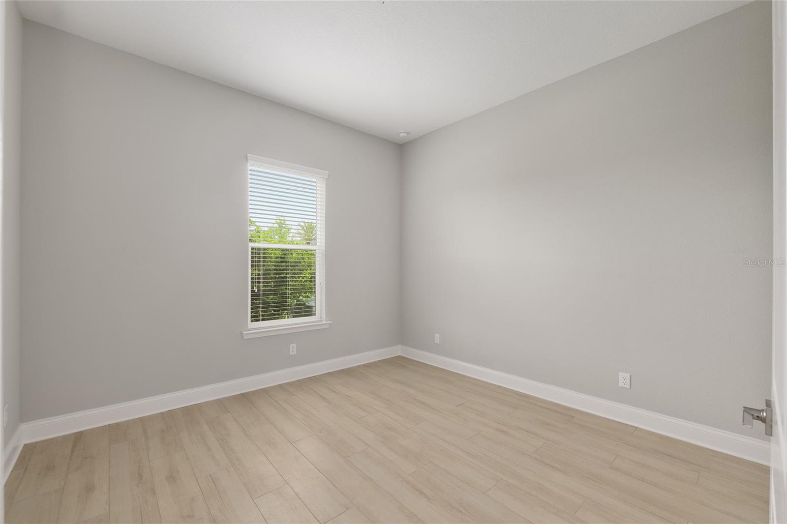 OAKMONT PH 4 PB 36 PG 83 - Residential