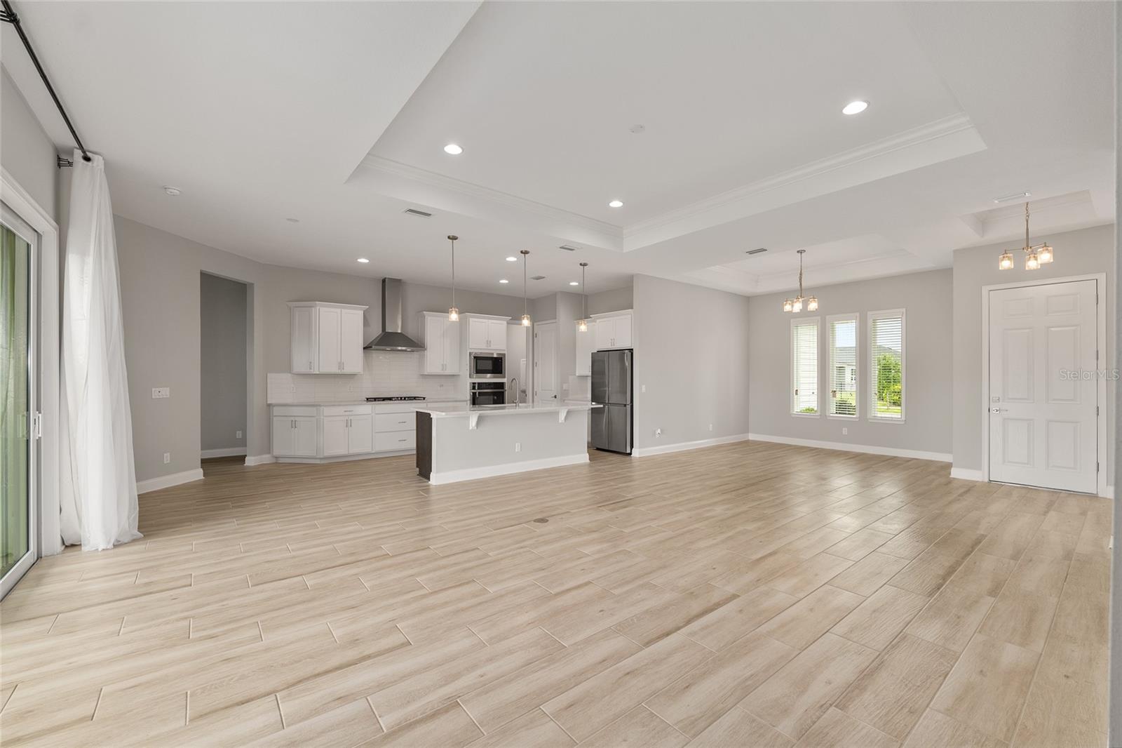 OAKMONT PH 4 PB 36 PG 83 - Residential