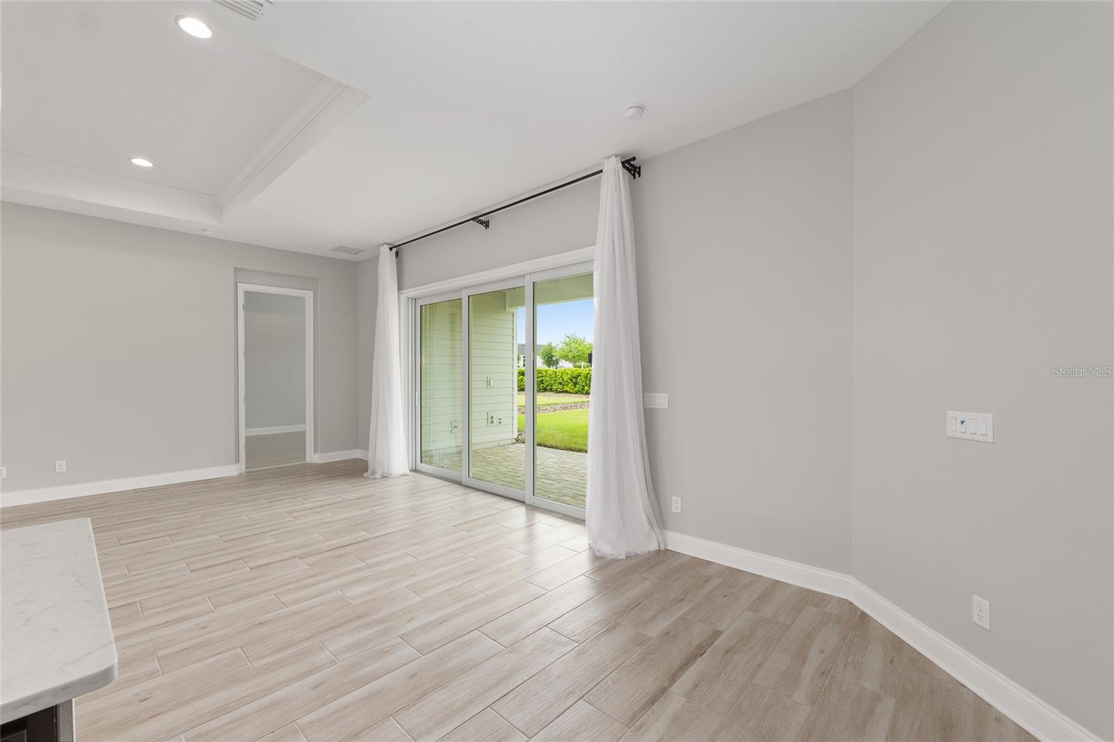 OAKMONT PH 4 PB 36 PG 83 - Residential