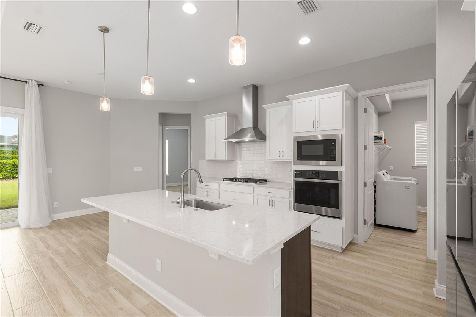 OAKMONT PH 4 PB 36 PG 83 - Residential