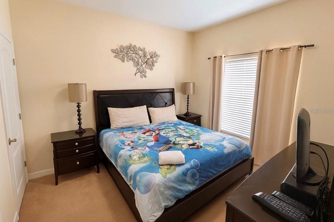 PARADISE PALMS RESORT PH 1 - Residential Lease