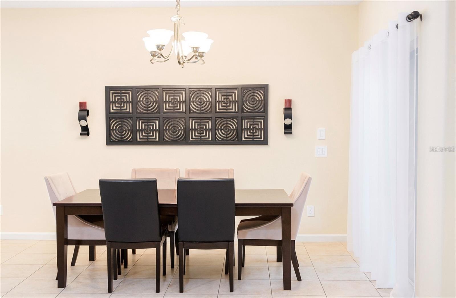 PARADISE PALMS RESORT PH 1 - Residential Lease