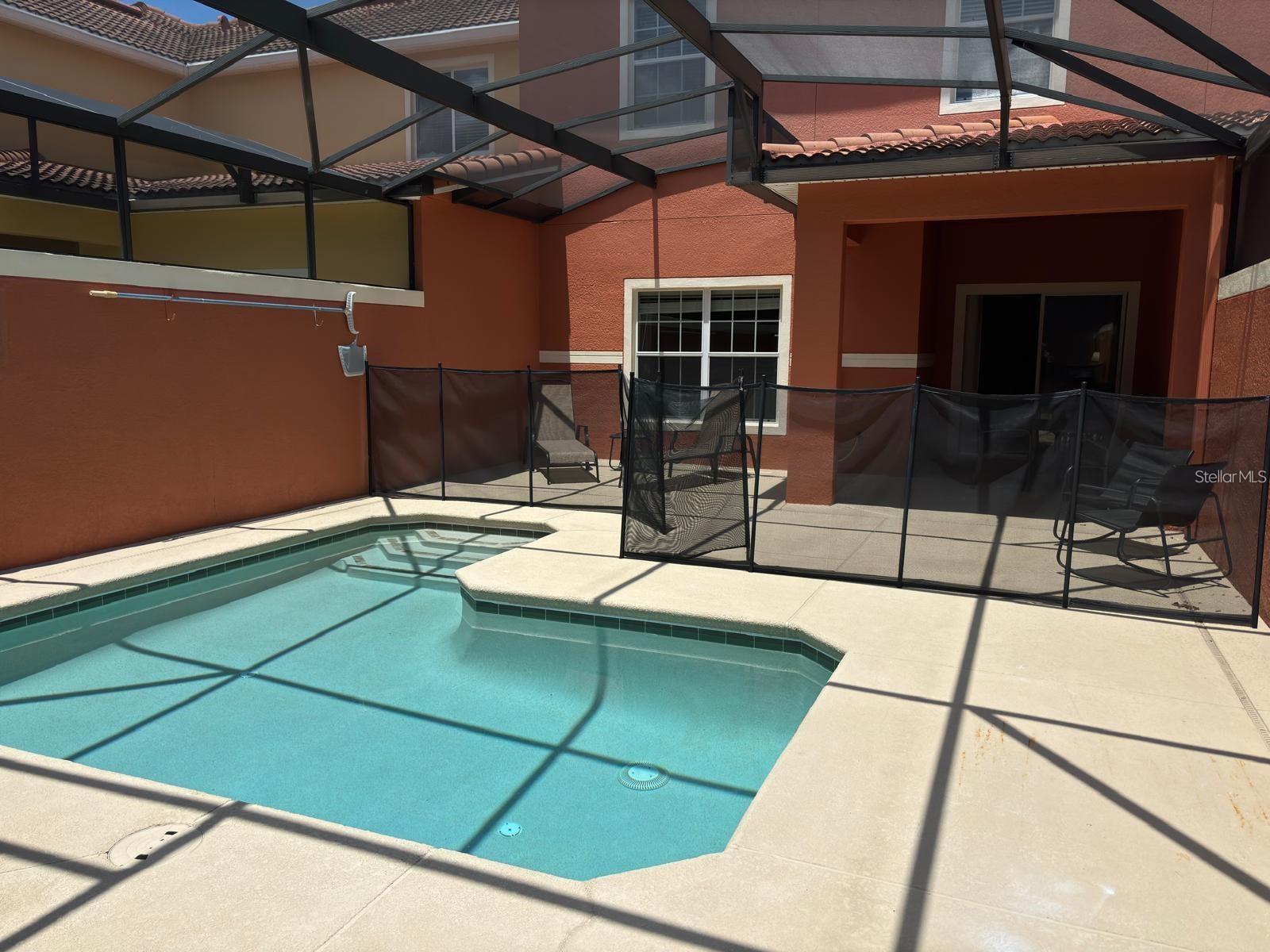 PARADISE PALMS RESORT PH 1 - Residential Lease