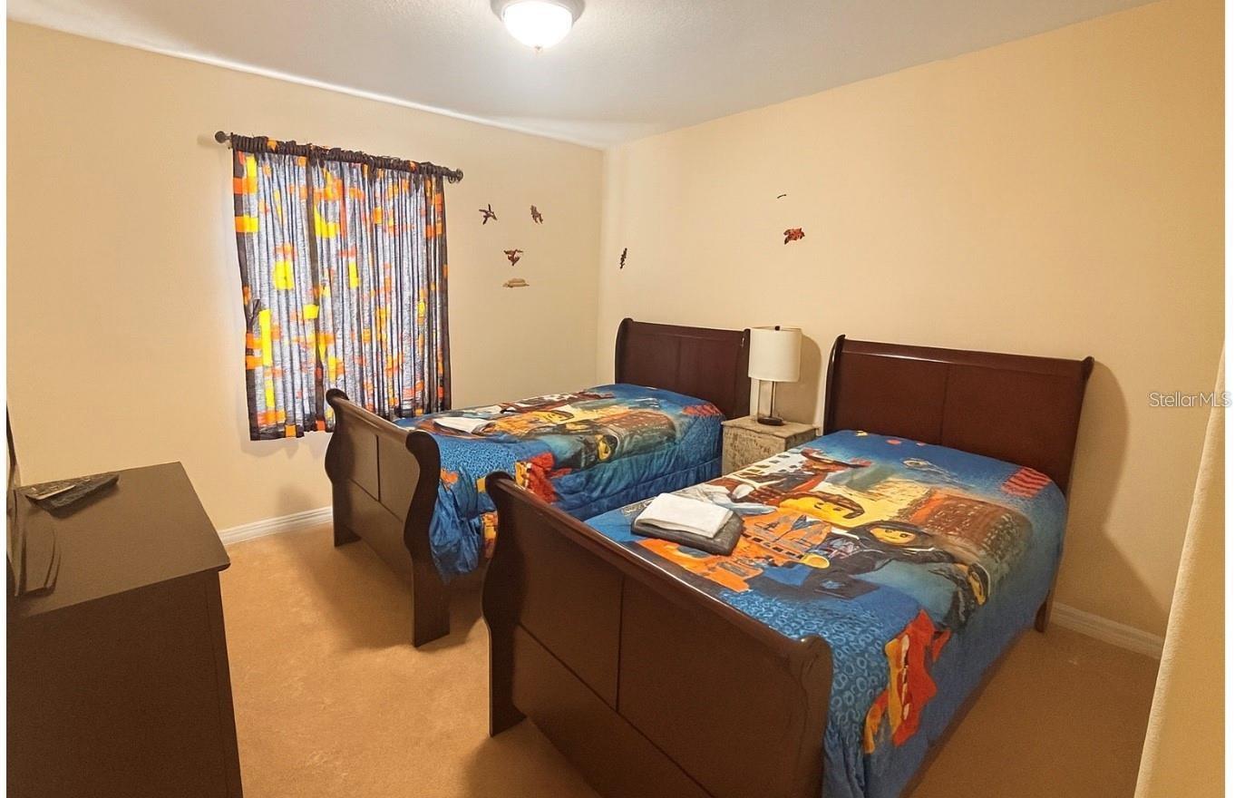 PARADISE PALMS RESORT PH 1 - Residential Lease