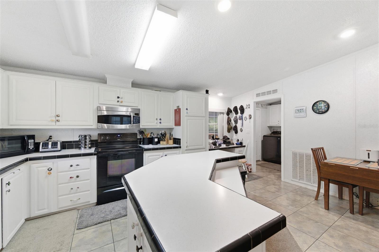 PARKWOOD ACRES - Residential