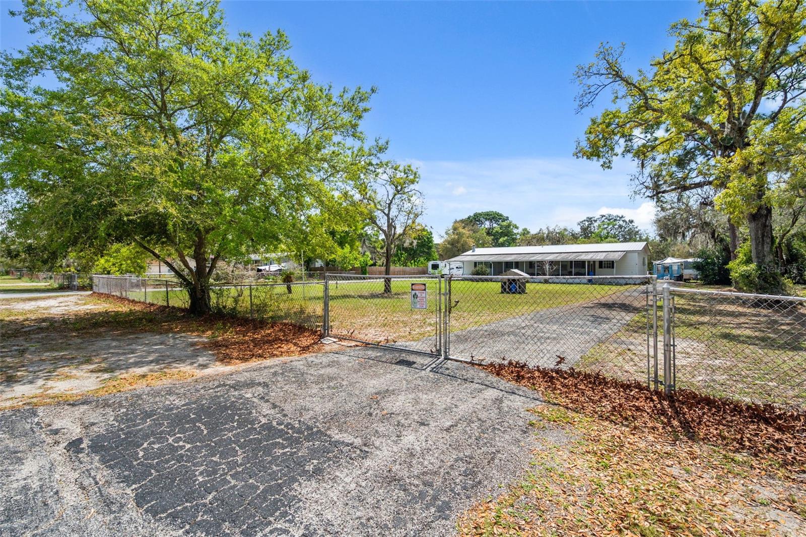 PARKWOOD ACRES - Residential