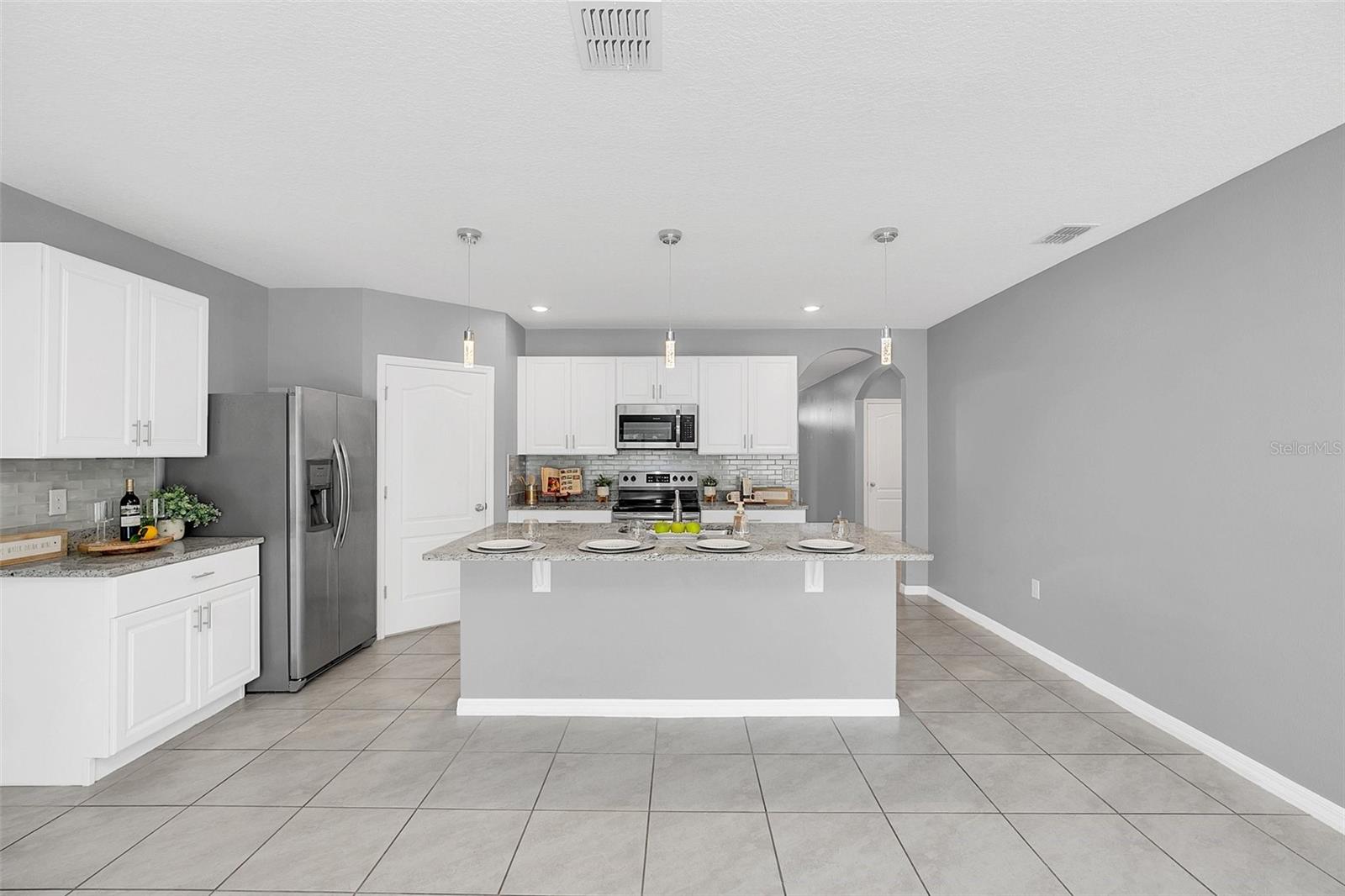 CADENCE AT PARC HILL - Residential