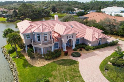 A home in PALM COAST