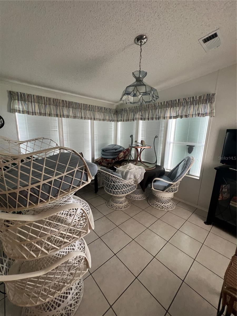 OASIS VILLAGE - Residential