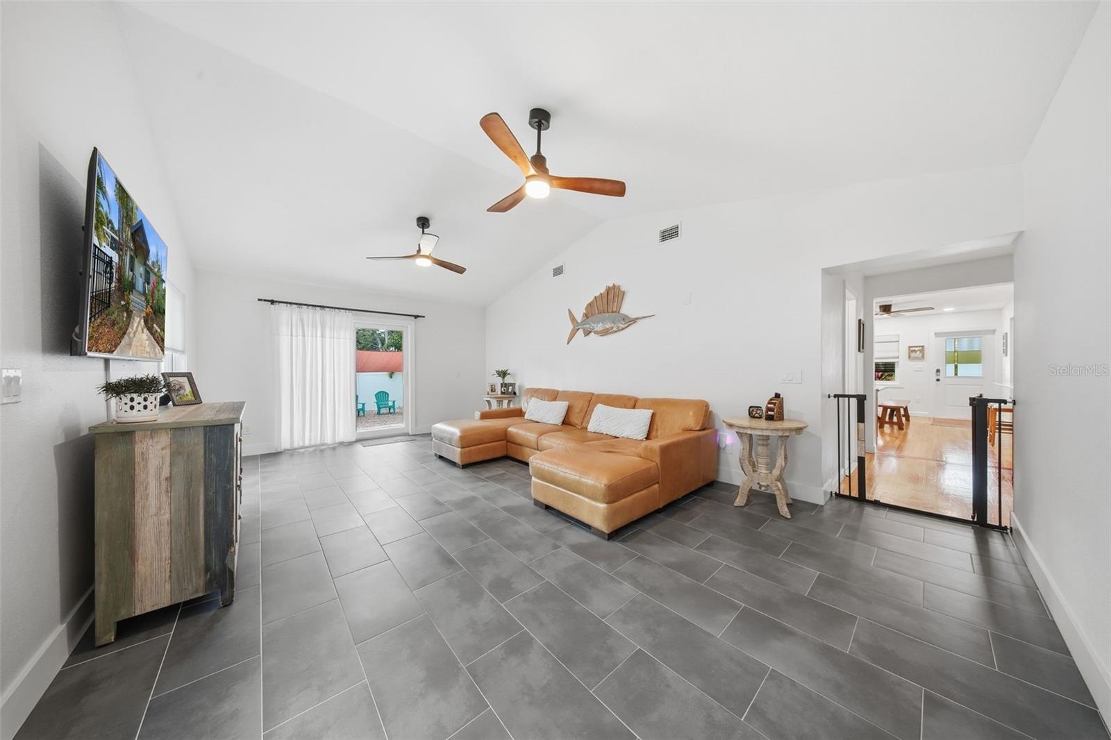 HARBOR HIGHLANDS - Residential