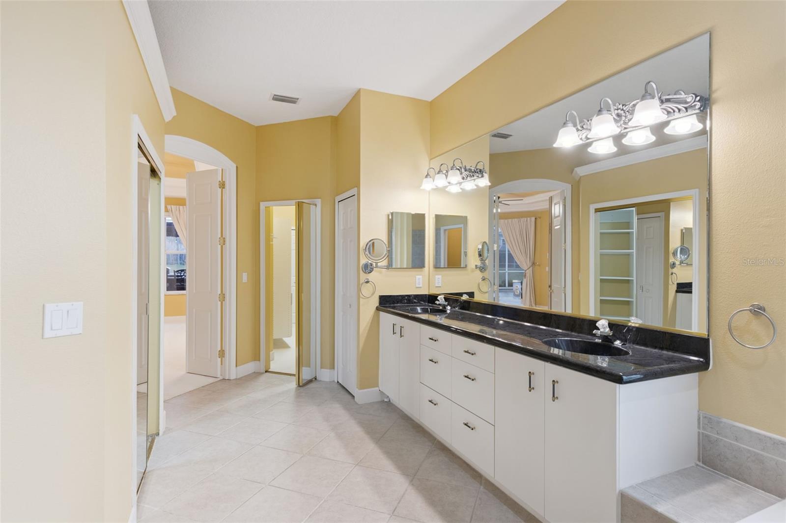 SANCTUARY ON SPRUCE CREEK 03 - Residential