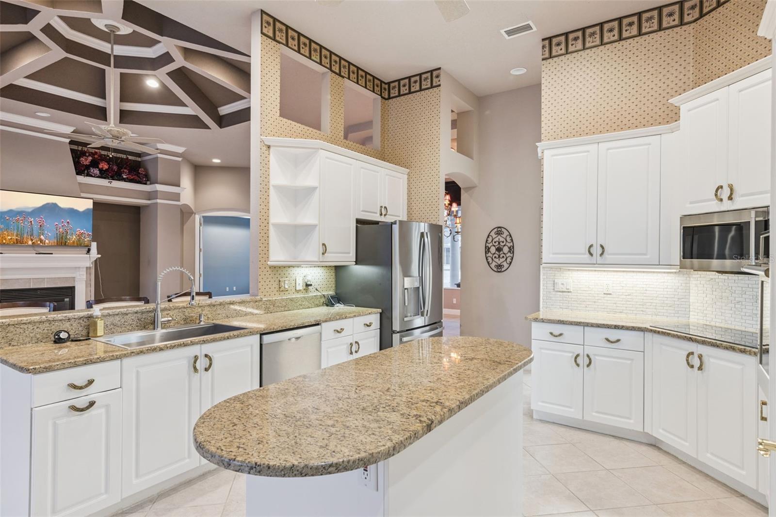 SANCTUARY ON SPRUCE CREEK 03 - Residential