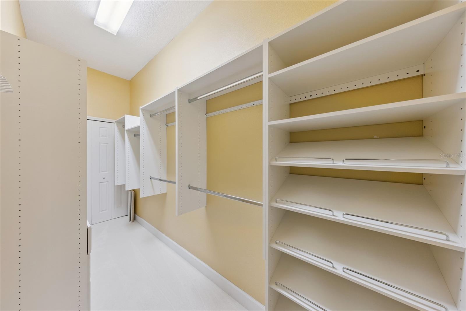 SANCTUARY ON SPRUCE CREEK 03 - Residential