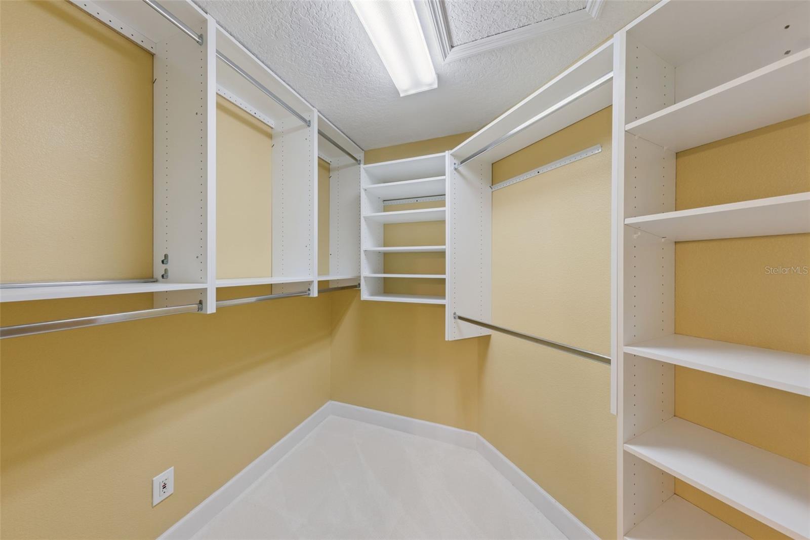 SANCTUARY ON SPRUCE CREEK 03 - Residential