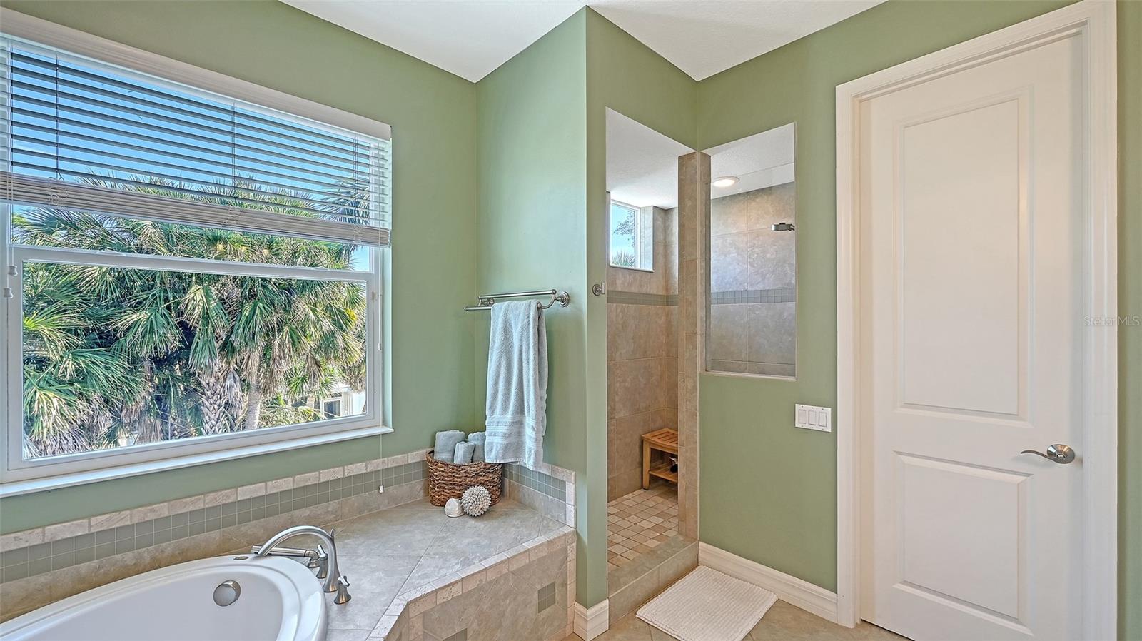 SARASOTA BEACH - Residential