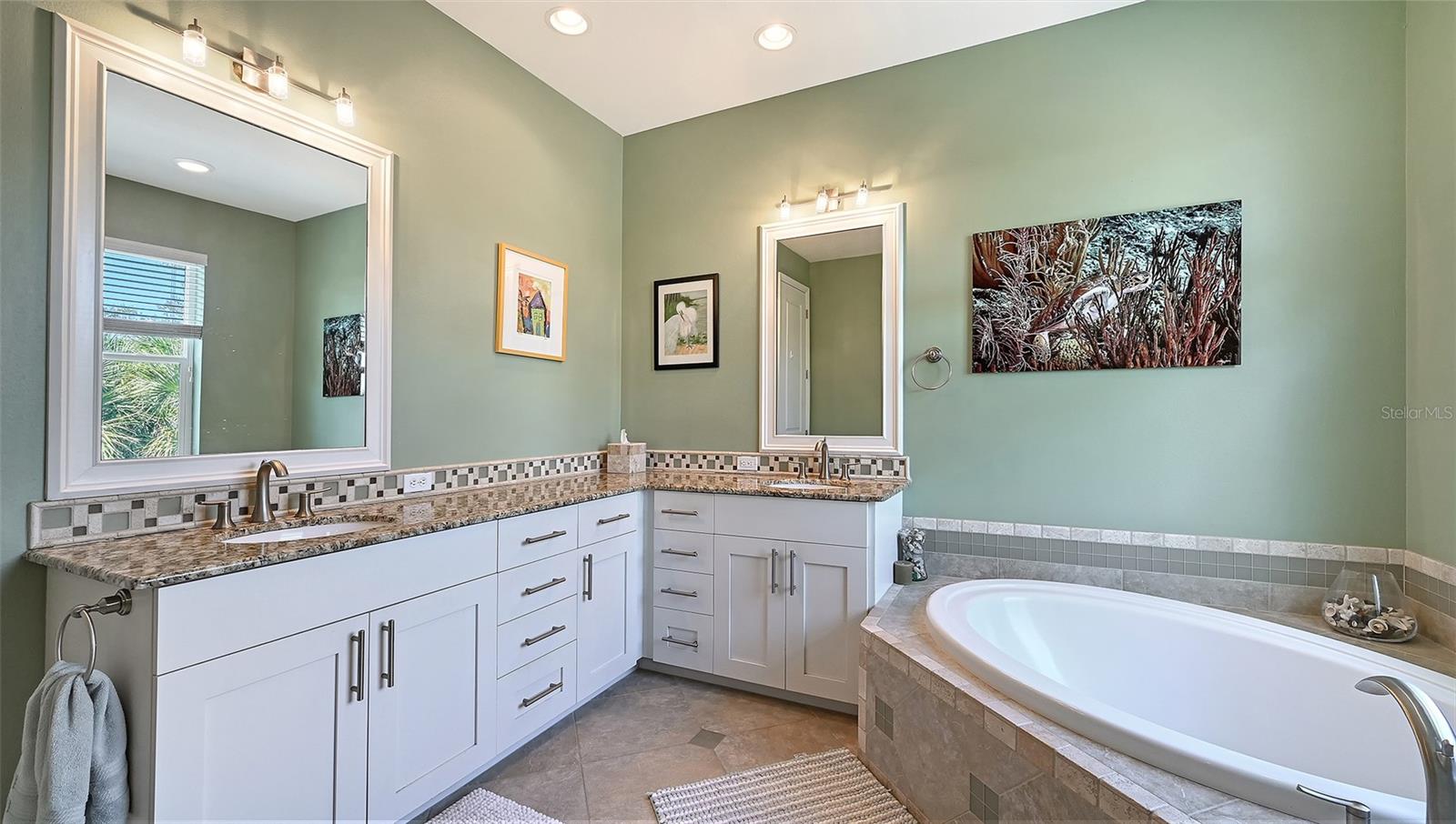 SARASOTA BEACH - Residential