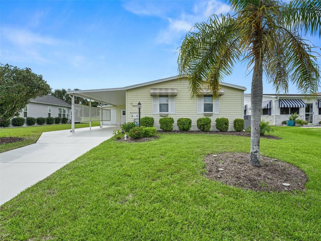 Photo of 1640 Magnolia Avenue, The Villages, FL 32159 (MLS # OM705574)