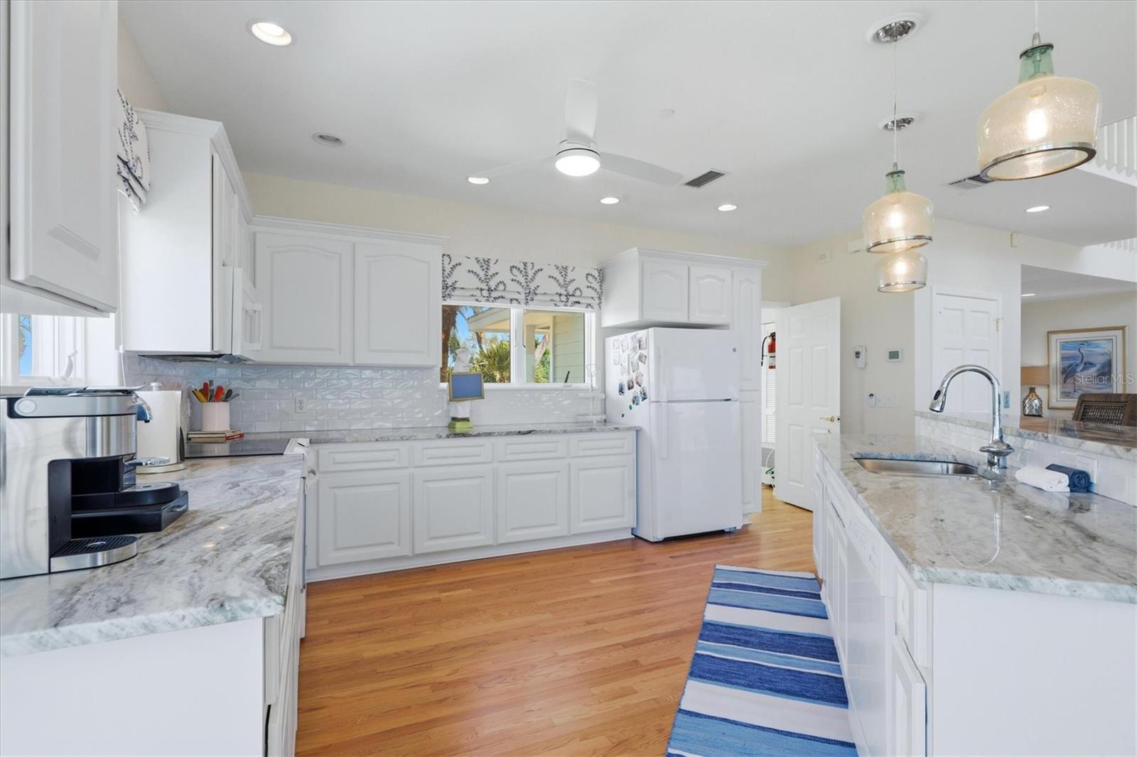 BOCILLA BEACH BAY LAND CONDO - Residential