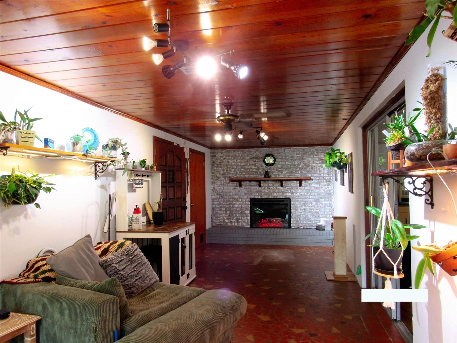 ORIGINAL LACROSSE - Residential