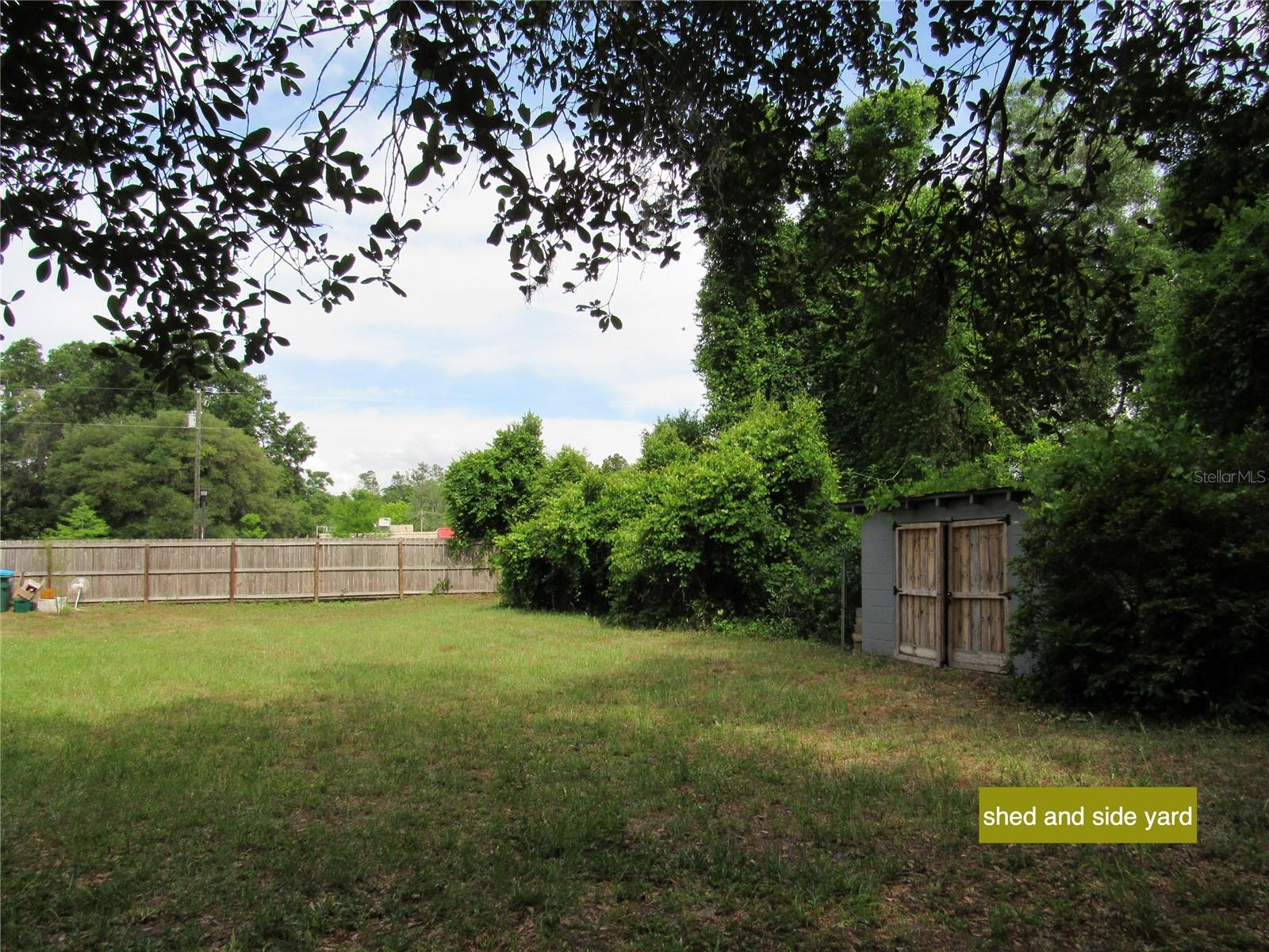 20526 N STATE ROAD 121