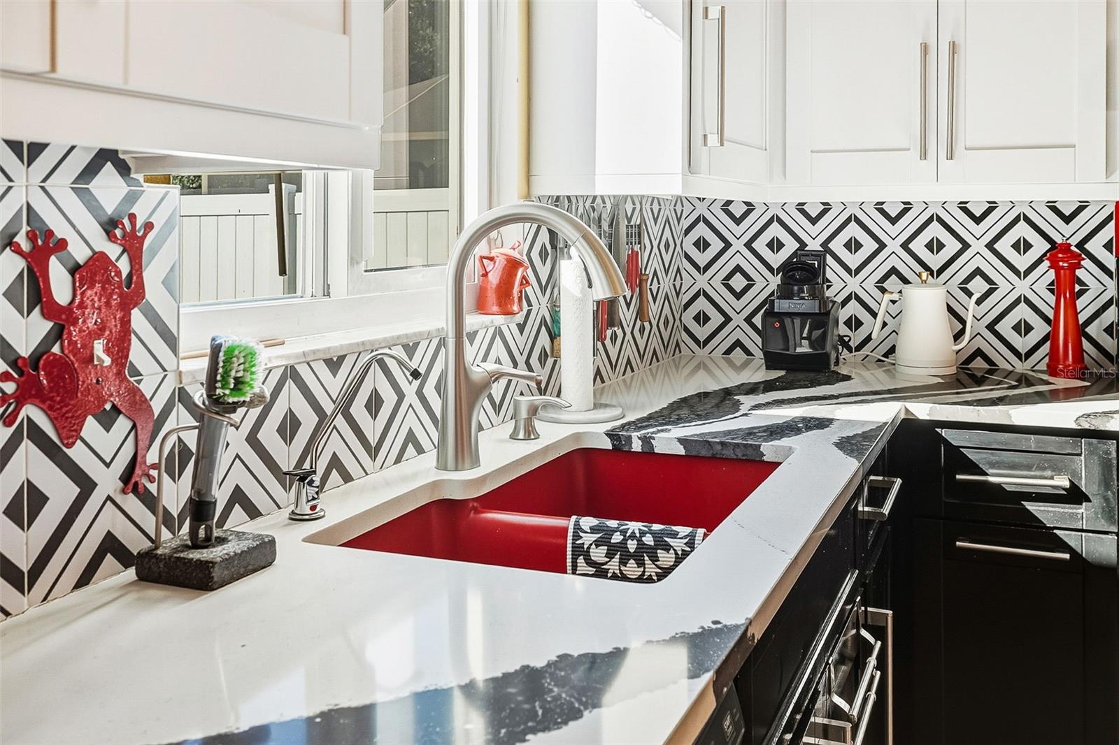 MAPLE LAKES - Residential