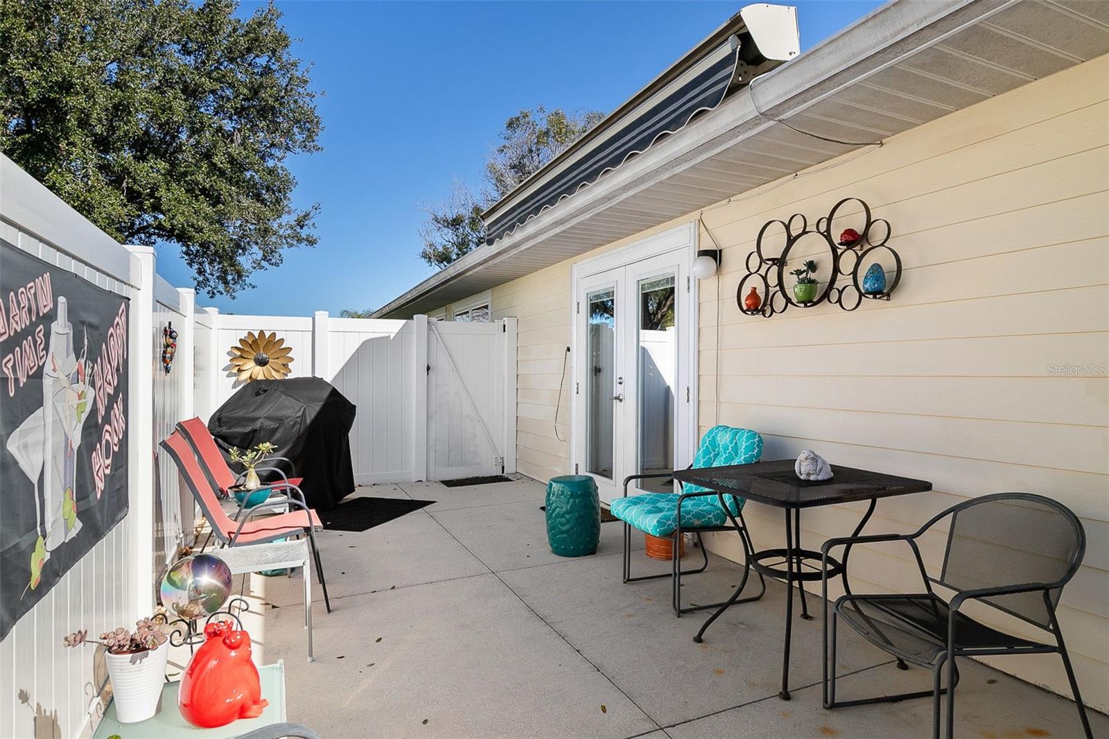 MAPLE LAKES - Residential