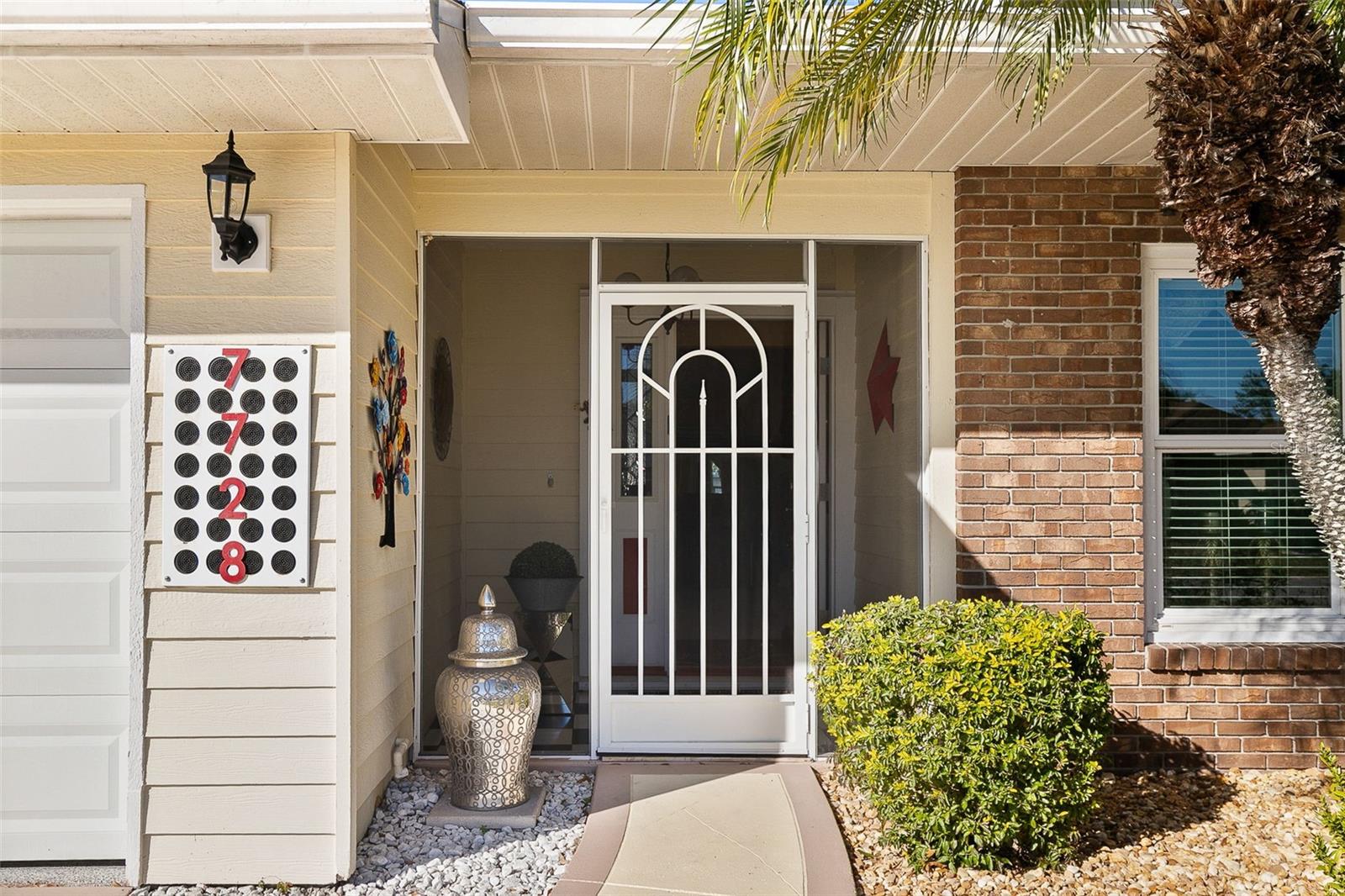 MAPLE LAKES - Residential