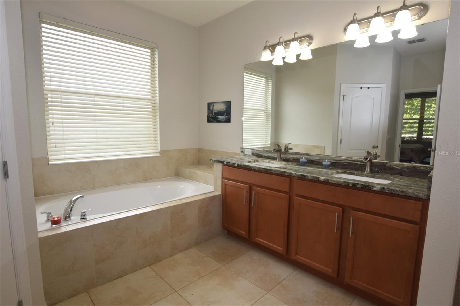 573 KISTLER CIRCLE