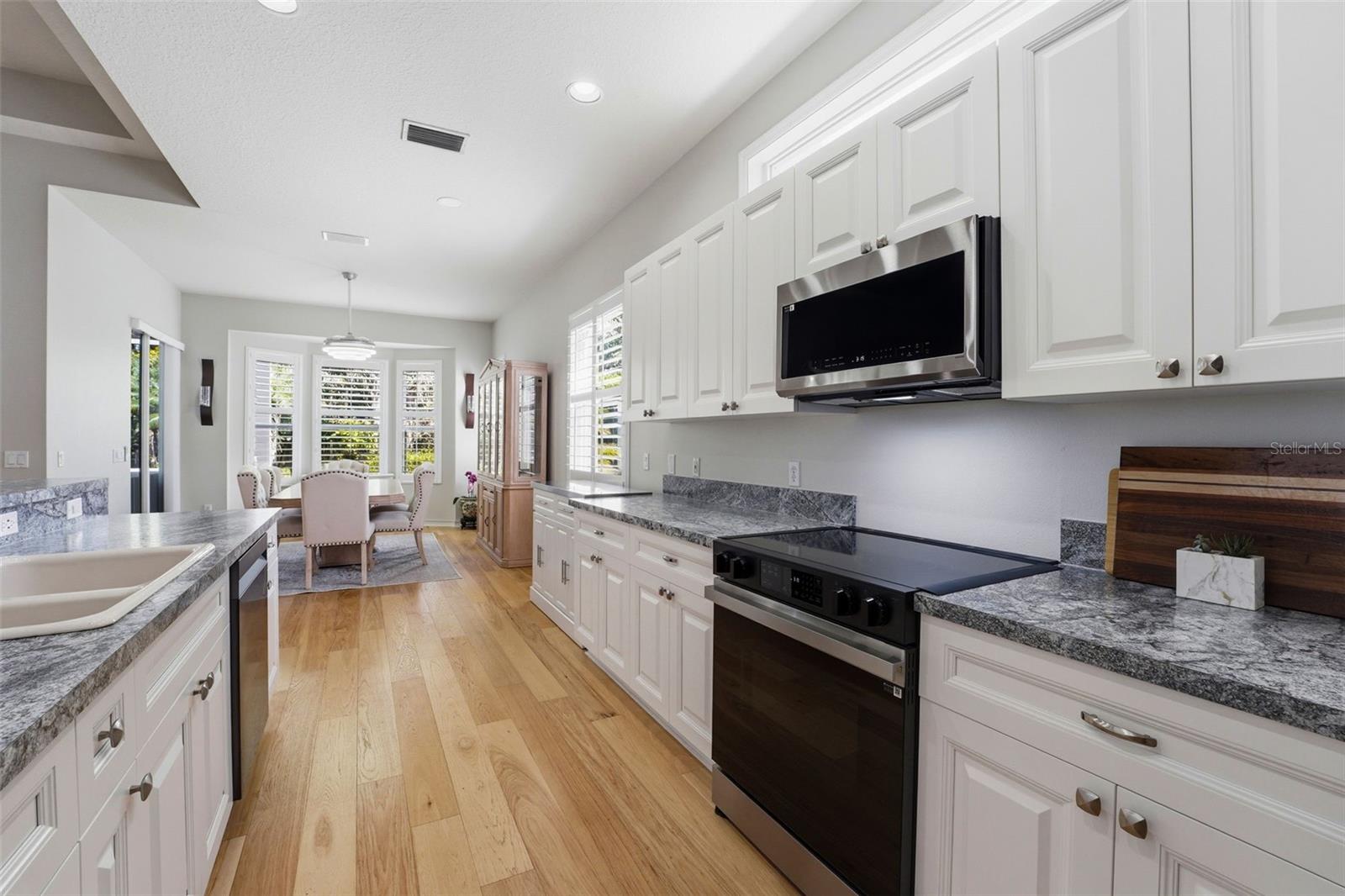 OAK COURT PH 2-A & 2-B - Residential