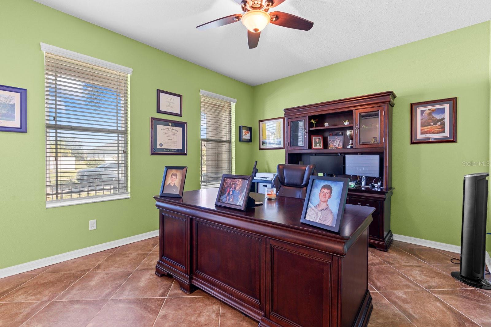 HARBOUR ISLES PH 2D - Residential