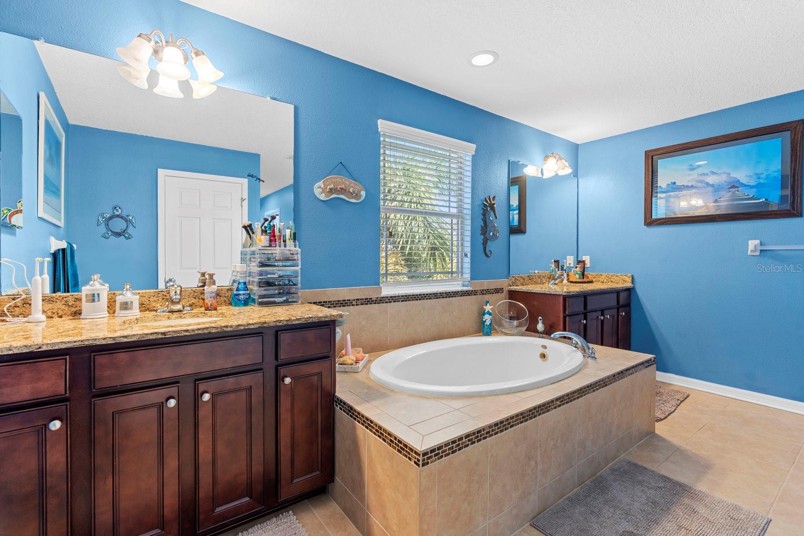 HARBOUR ISLES PH 2D - Residential