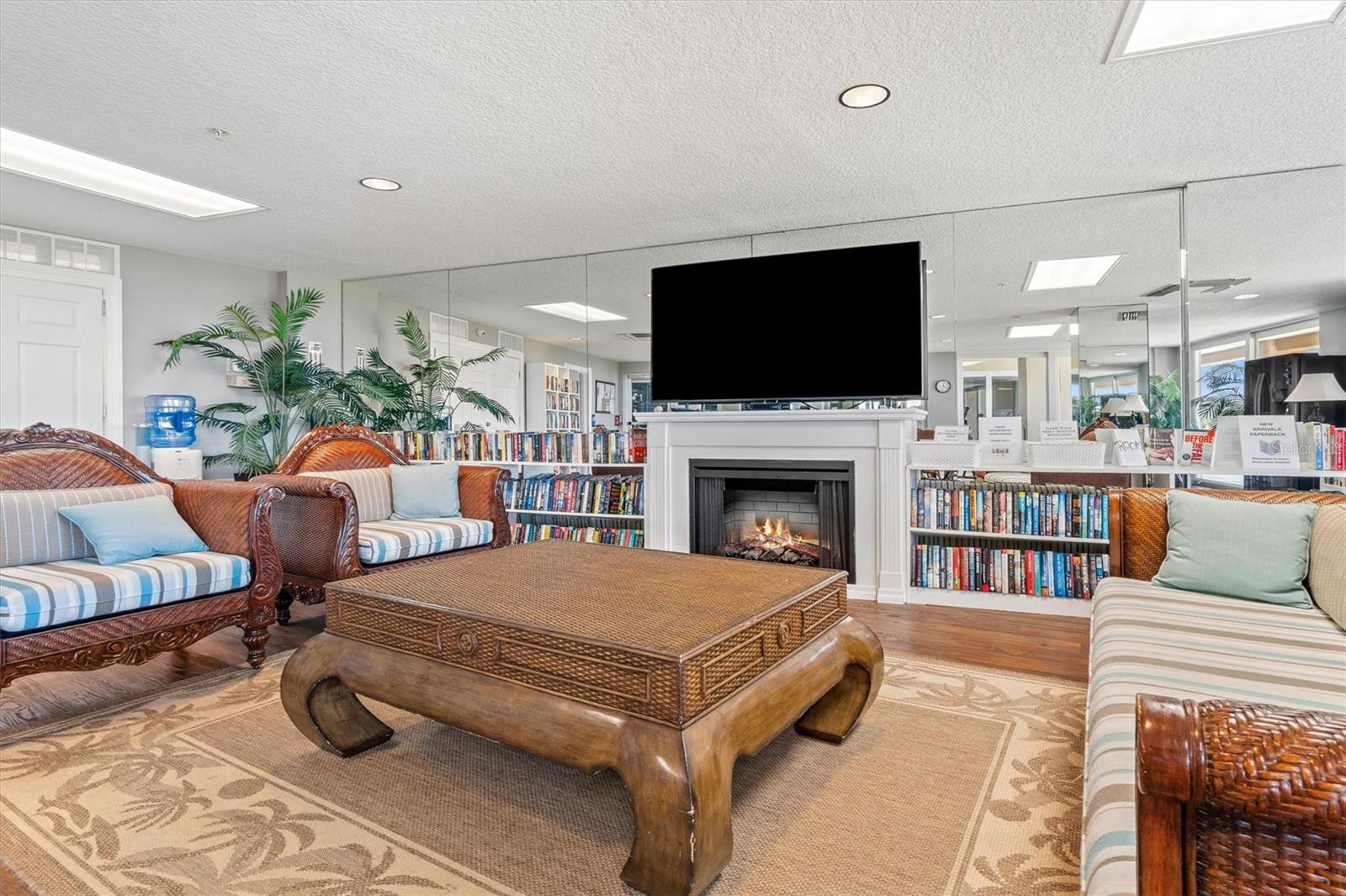 SURF CLUB III CONDO - Residential