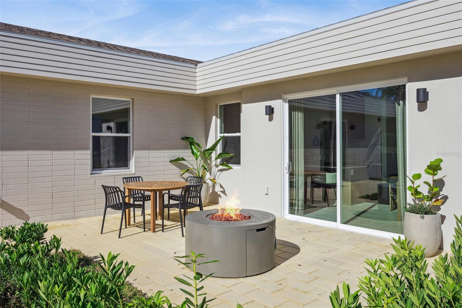 450 SKYFIELD COURT