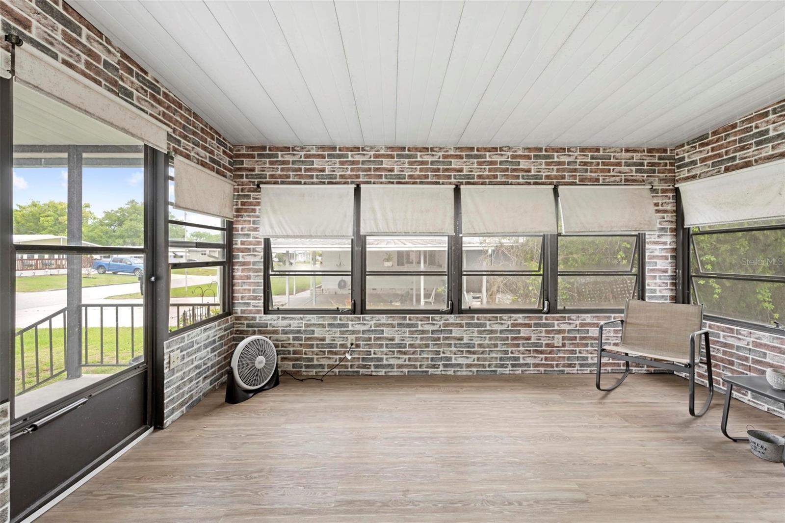 BROOKRIDGE COMM - Residential