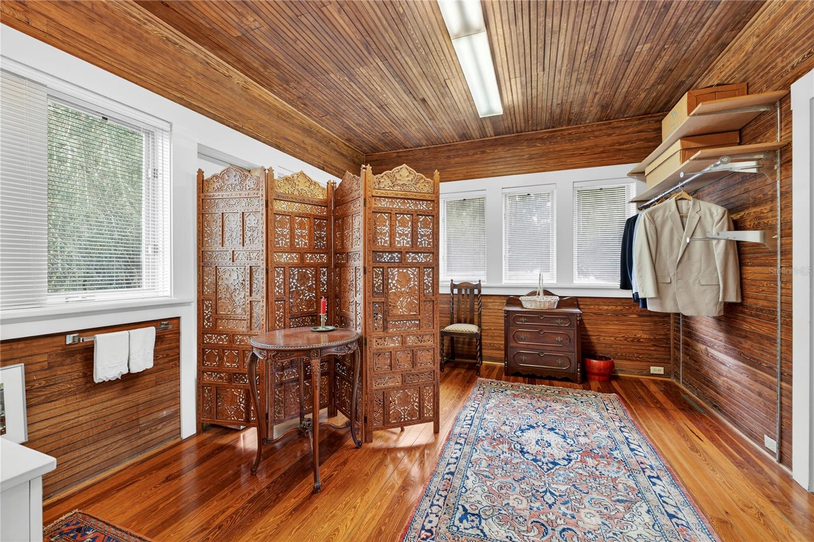 BROGDEN POINT SUB - Residential