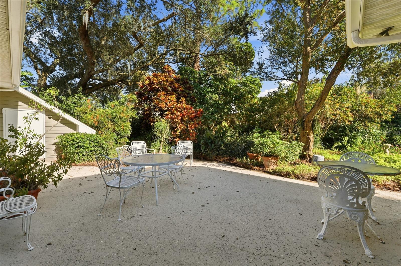 BROGDEN POINT SUB - Residential