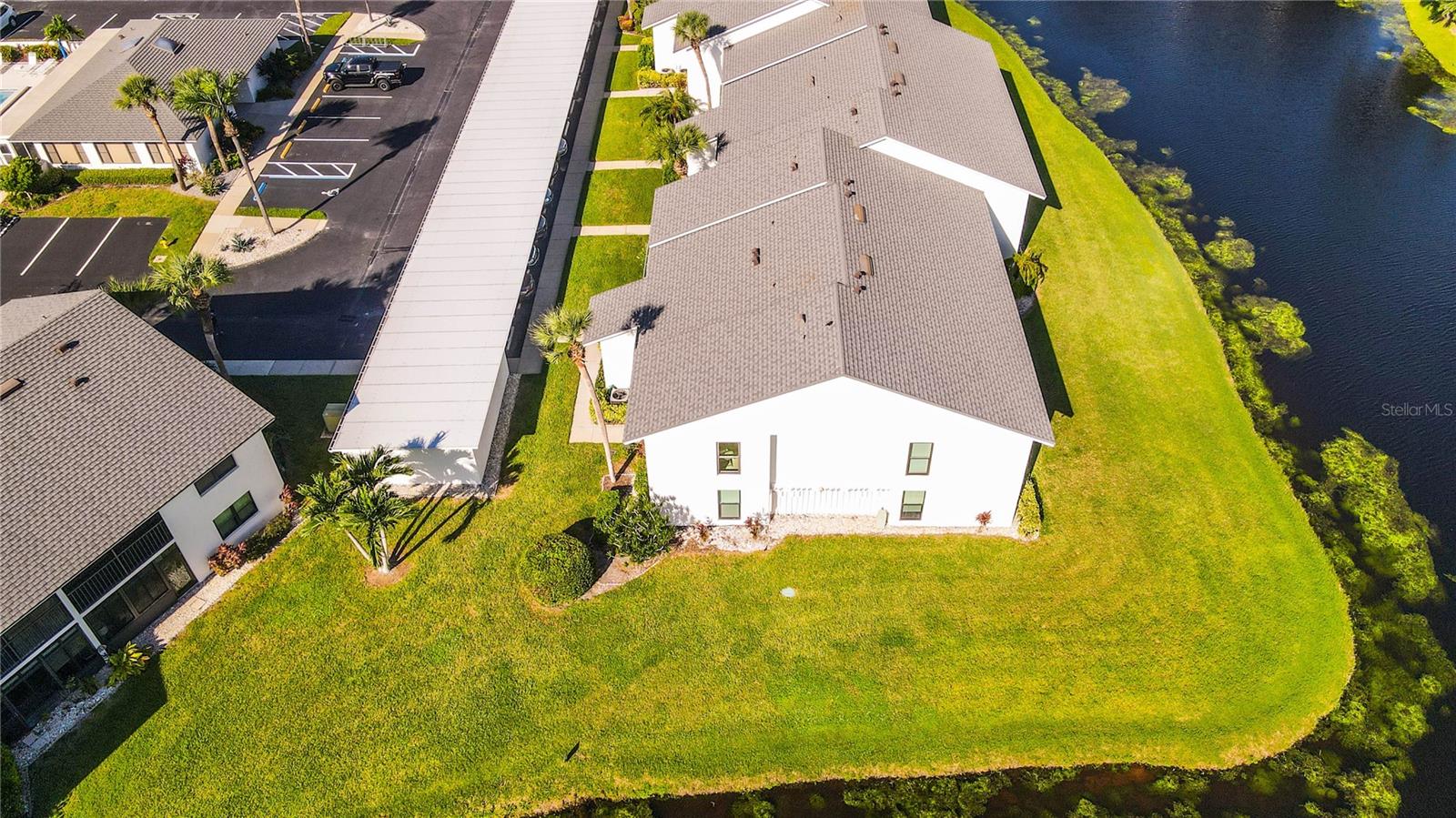 1100 CAPRI ISLES BOULEVARD 318