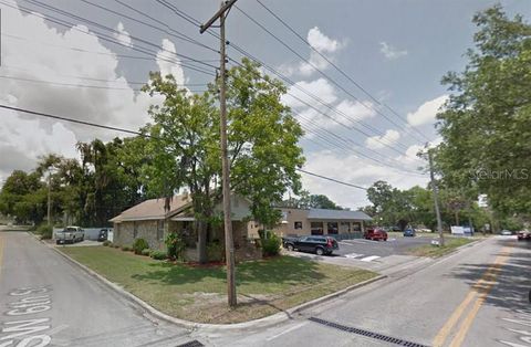 Tiny photo for 522 SW 1st Avenue, Ocala, FL 34471 (MLS # OM719331)