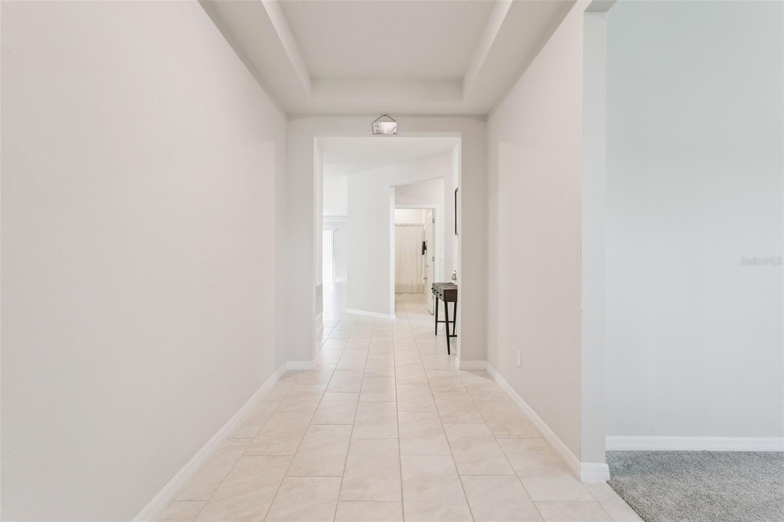 2749 HILLTOP LOOP