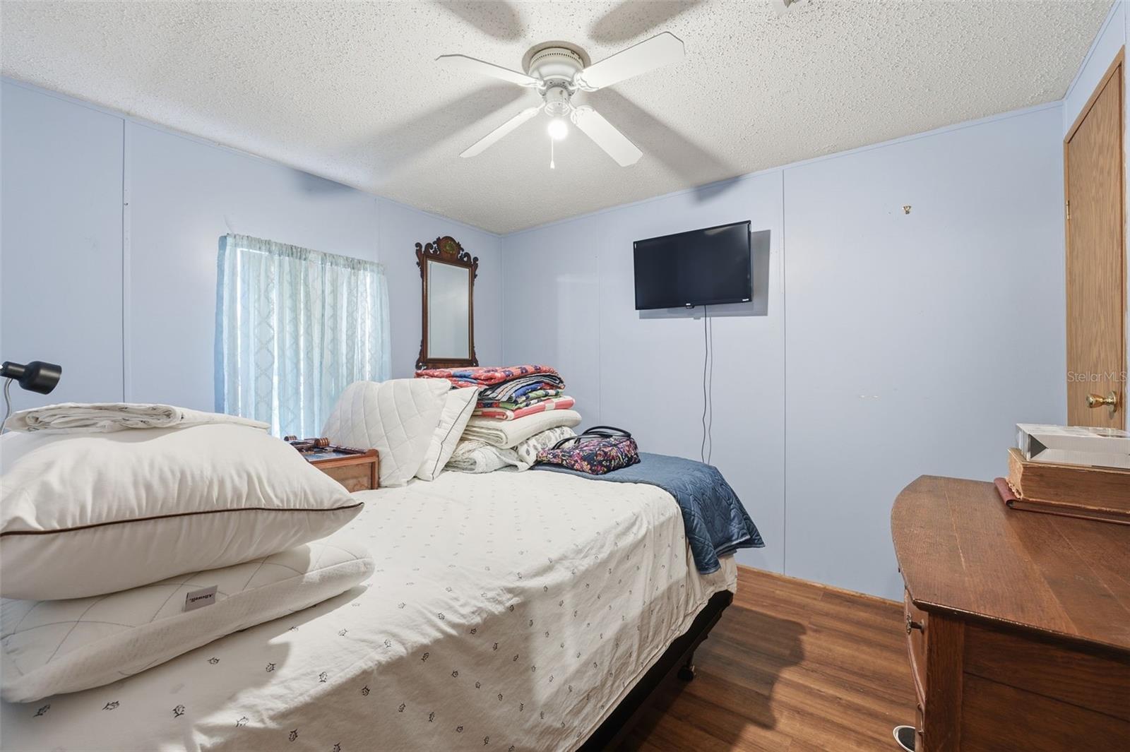 PINE CREEK ACRES - Residential