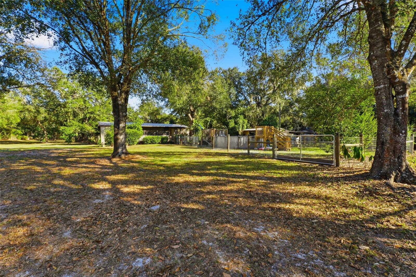 PINE CREEK ACRES - Residential