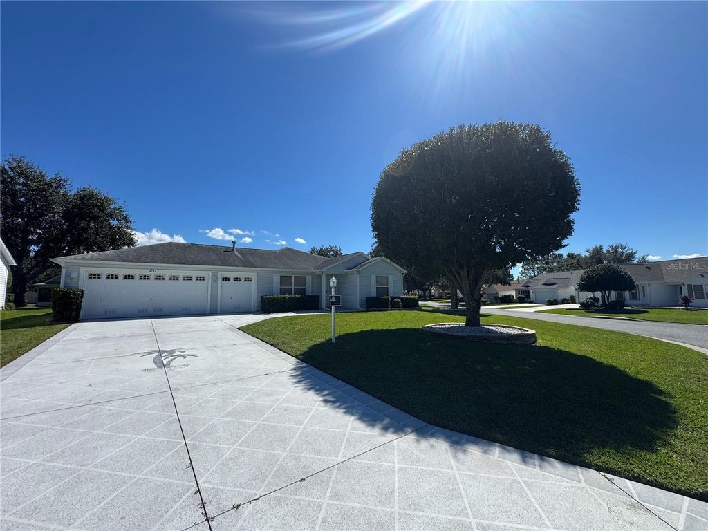 Photo of 2757 Plainridge Loop, The Villages, FL 32162 (MLS # O6342483)