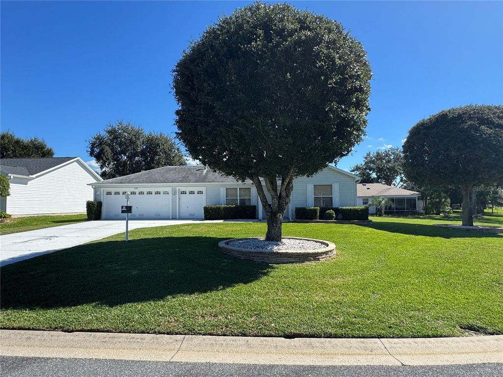 Photo of 2757 Plainridge Loop, The Villages, FL 32162 (MLS # O6342483)