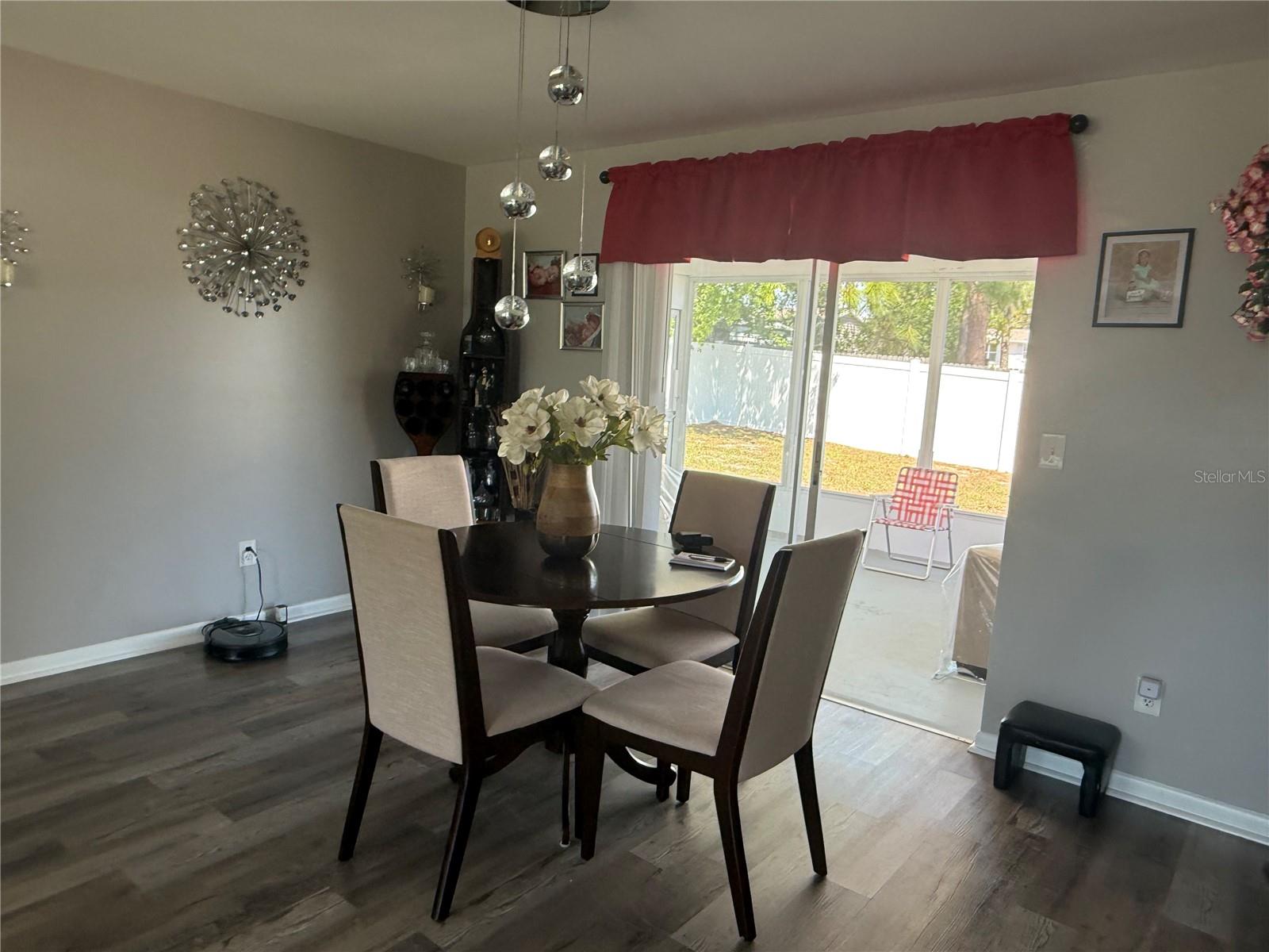 SPRING HILL UNIT 25 - Residential