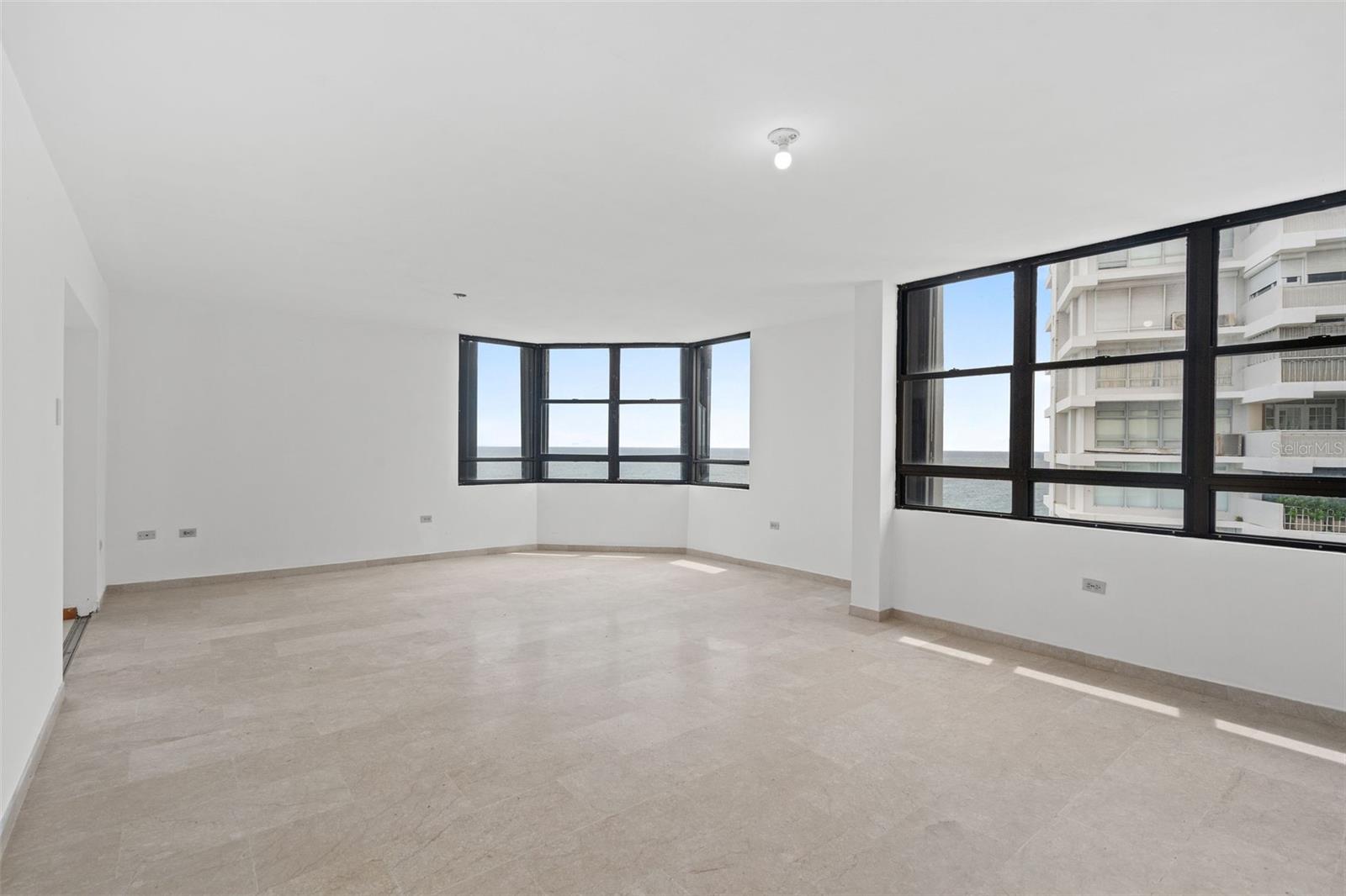 2 WASHINGTON STREET 1002